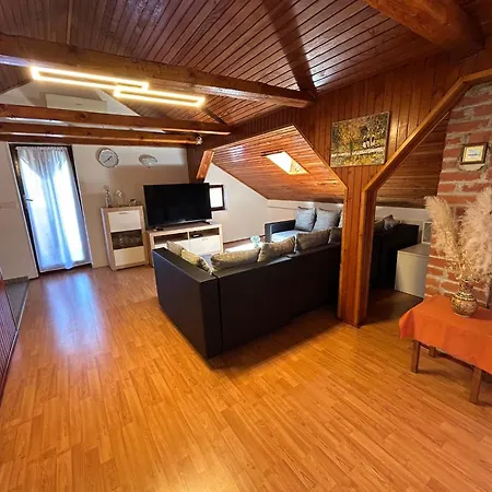 Milena * ברטוניגלה